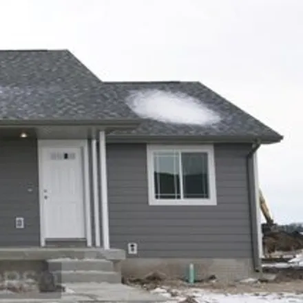 Buy this 3 bed house on Kenneth Drive in Grand Island, NE 68803