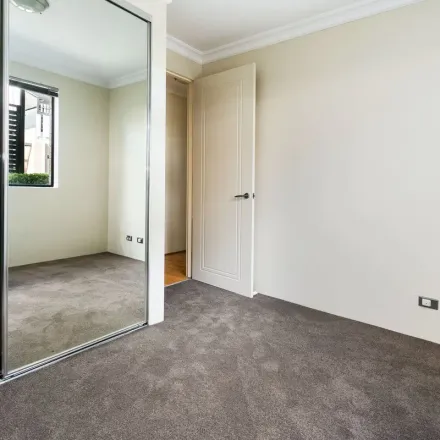 Image 9 - 576 King Street, Newtown NSW 2042, Australia - Apartment for rent