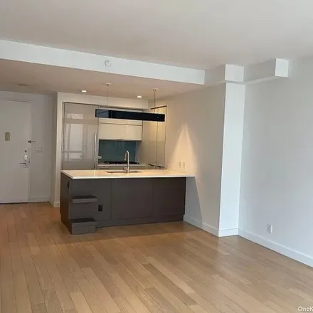 Buy this 1 bed condo on 27 North 6th Street in New York, NY 11249