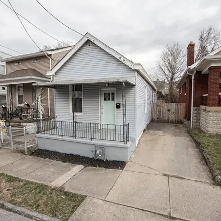 Image 2 - 1990 Russell Street, Austinburg, Covington, KY 41014, USA - House for sale