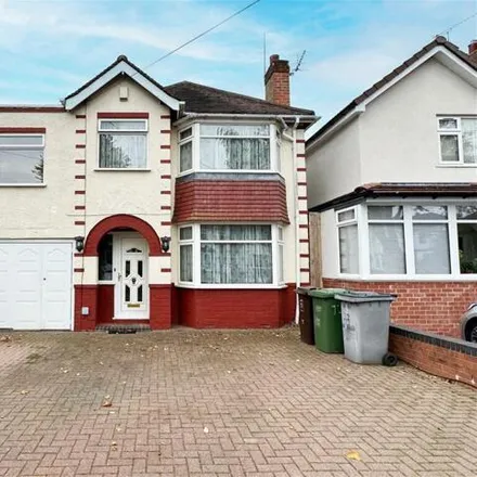Buy this 5 bed house on Radbourne Road in Blossomfield, B90 3RR