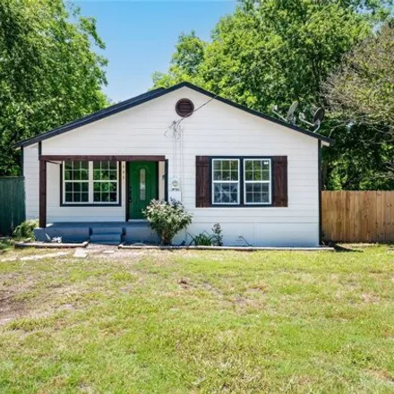 Buy this 3 bed house on 484 North Andrews Avenue in Sherman, TX 75090