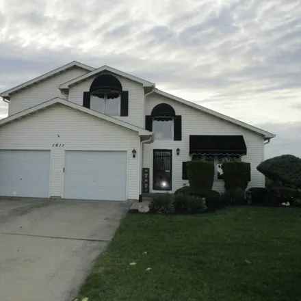 Buy this 3 bed house on 1611 Timberline Drive in Joliet, IL 60431