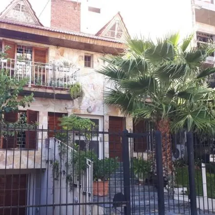 Buy this 3 bed house on General Belgrano 860 in Partido de Morón, 1708 Morón