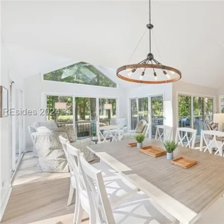 Image 4 - Isle of Pines Road, Hilton Head Island, SC 29928, USA - House for sale