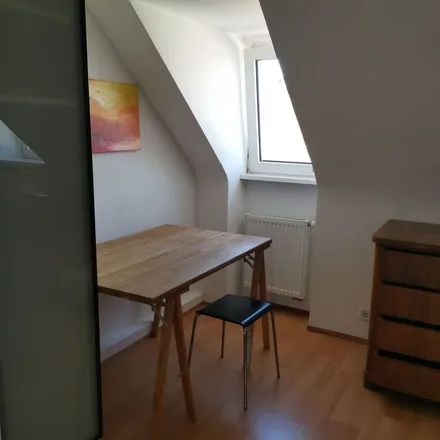 Rent this 2 bed apartment on Auguste Stern in Weidachstraße, 70597 Stuttgart