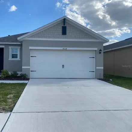 Rent this 3 bed house on unnamed road in Winter Haven, FL 33884