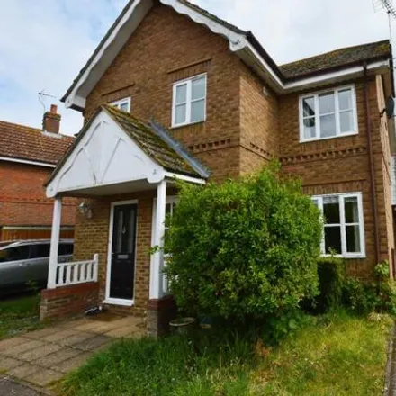 Rent this 2 bed duplex on Knights Row in Olney, MK46 4JL