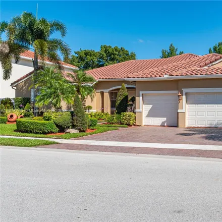 Buy this 4 bed house on 18912 Southwest 7th Street in Pembroke Pines, FL 33029