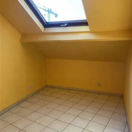 Image 4 - Rue de Saint-Léger 3, 7730 Estaimpuis, Belgium - Apartment for rent