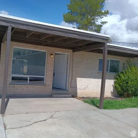 Image 6 - 1000 East, Clearfield, UT 84041, USA - Condo for sale