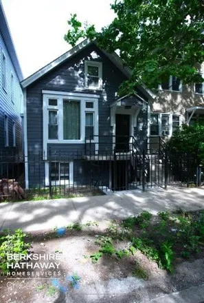 Rent this 2 bed house on 1864 N Bissell St Unit G in Chicago, Illinois