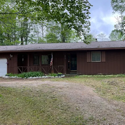 Image 2 - 937 Robin Hood Lane, Grayling Charter Township, MI 49738, USA - House for sale