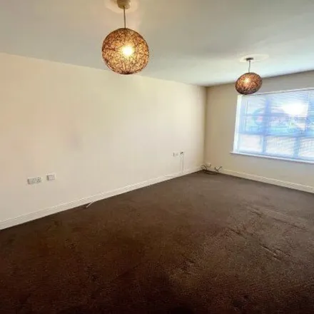 Image 2 - Oxley Road, Huddersfield, HD2 1NT, United Kingdom - Apartment for rent