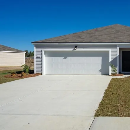 Buy this 3 bed house on 726 Woodland Drive in Kingstree, SC 29556