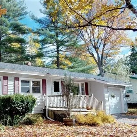 Buy this 4 bed house on 164 Mayo Road in Hampden, Penobscot County