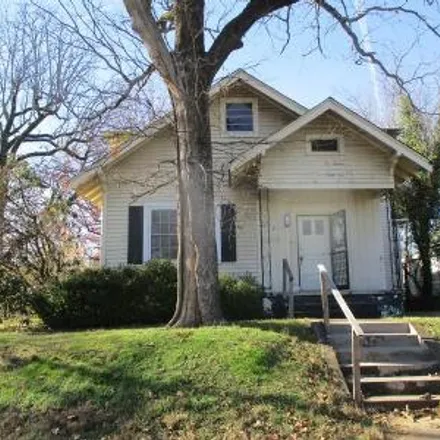 Buy this 3 bed house on 1698 West 26th Street in Little Rock, AR 72206