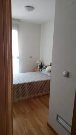 Rent this 4 bed room on Barraques del Figuero (imparell) - Llauradors in Carrer de les Barraques del Figuero, 46024 Valencia
