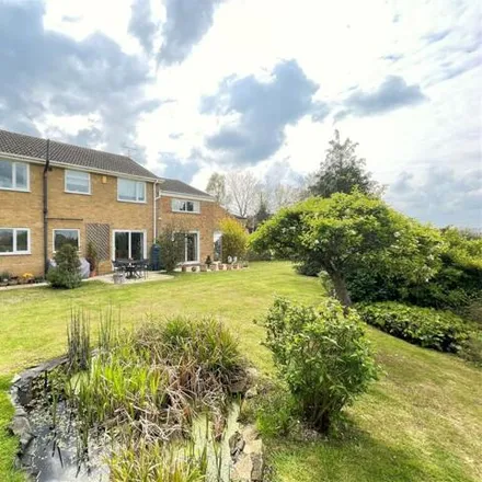 Buy this 5 bed house on Park Road in Allington, NG32 2EB