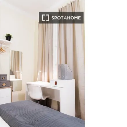 Rent this 5 bed room on Avenida de la Reina Victoria in 15, 28003 Madrid