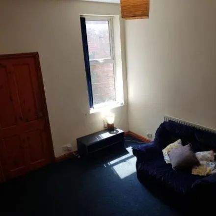 Image 2 - Tosson Terrace, Newcastle upon Tyne, NE6 5LL, United Kingdom - Apartment for rent