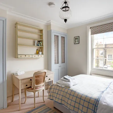 Image 5 - 22 Halsey Street, London, SW3 2QH, United Kingdom - Apartment for rent