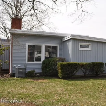 Image 2 - 21 Maple Street North, Montoursville, Lycoming County, PA 17754, USA - House for sale