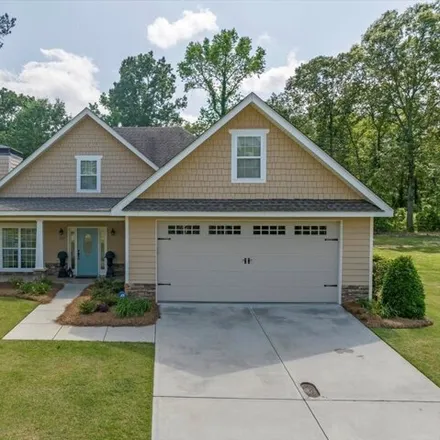 Buy this 3 bed house on Rose Circle in Dublin, GA 31021