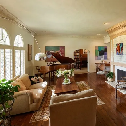 Image 2 - 623 North Hillcrest Road, Beverly Hills, CA 90210, USA - House for sale