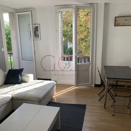 Rent this 3 bed apartment on 1 Boulevard Carnot in 13100 Aix-en-Provence, France