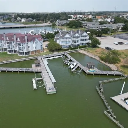Buy this 4 bed house on 2401 Lidstone Street in Seabrook, TX 77586