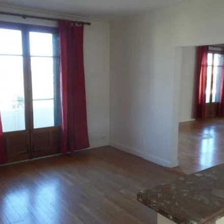 Rent this 3 bed apartment on Le Panoramic in 7 Avenue d'Albigny, 74000 Annecy