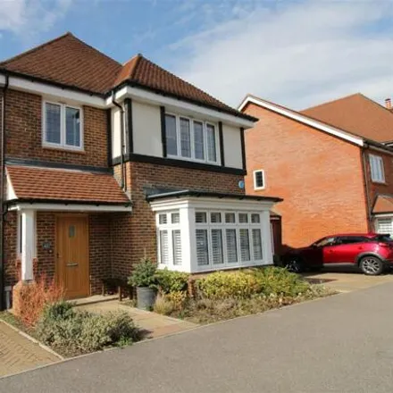 Buy this 4 bed house on 15 The Boulevard in Wickhurst Green, RH12 1EP