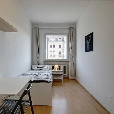 Rent this 6 bed room on König-Karl-Straße 84 in 70372 Stuttgart, Germany