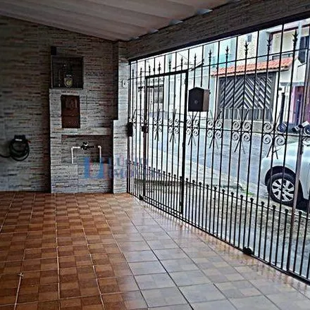 Buy this 2 bed house on Rua São Camilo in Vila Camilópolis, Santo André - SP