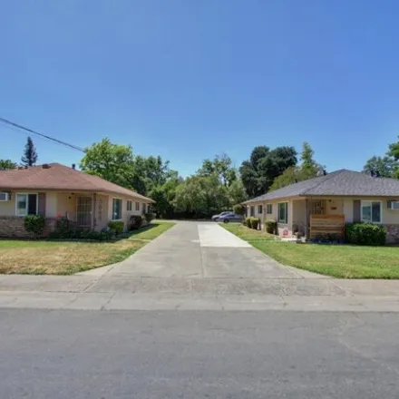 Buy this 4 bed house on 4136 58th Street in Sacramento, CA 95820