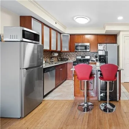 Image 5 - 1698 East 21st Street, New York, NY 11210, USA - Condo for sale