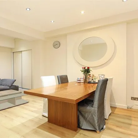 Image 5 - 229 Sussex Gardens, London, W2 2RL, United Kingdom - Apartment for rent