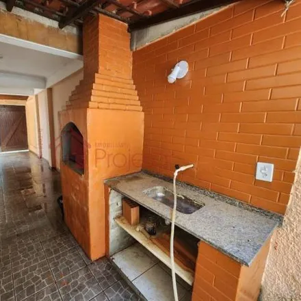 Buy this 2 bed apartment on SENAI - Centro de Formação Profissional de Nova Iguaçu in Rua Gérson Chernicharo 1319, Bairro da Luz