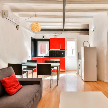 Image 5 - Carrer de Sant Pere Mitjà, 26, 08003 Barcelona, Spain - Apartment for rent
