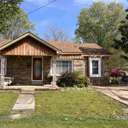 Buy this 3 bed house on 615 Hamilton Street in Trenton, Gibson County