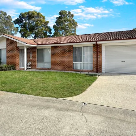 Image 3 - Australian Capital Territory, 67 Ern Florence Crescent, Theodore 2905, Australia - Townhouse for rent