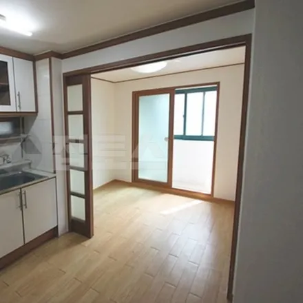 Rent this 2 bed apartment on 서울특별시 강남구 논현동 154-19