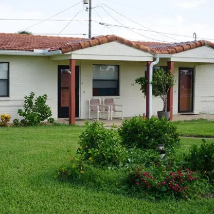 Rent this 2 bed house on 16 Oriole Circle in Ellinor Village, Ormond Beach