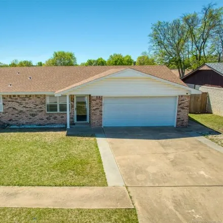 Buy this 3 bed house on 1916 9th Avenue Northwest in Ardmore, OK 73401