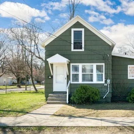 Buy this 3 bed house on 249 West Oakwood Avenue in Muskegon Heights, MI 49444