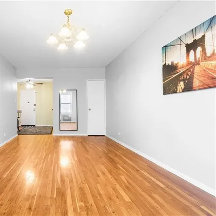 Image 8 - 1577 East 17th Street, New York, NY 11230, USA - Condo for sale