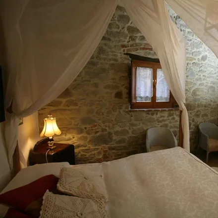 Rent this 11 bed house on Cortona in Arezzo, Italy