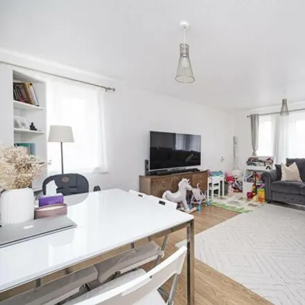 Buy this 2 bed apartment on Bonner Primary School in Stainsbury Street, London