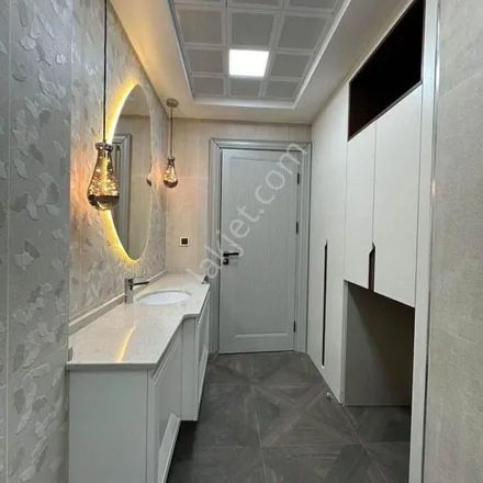 Rent this 3 bed apartment on 622. Sokak in 07070 Konyaaltı, Turkey